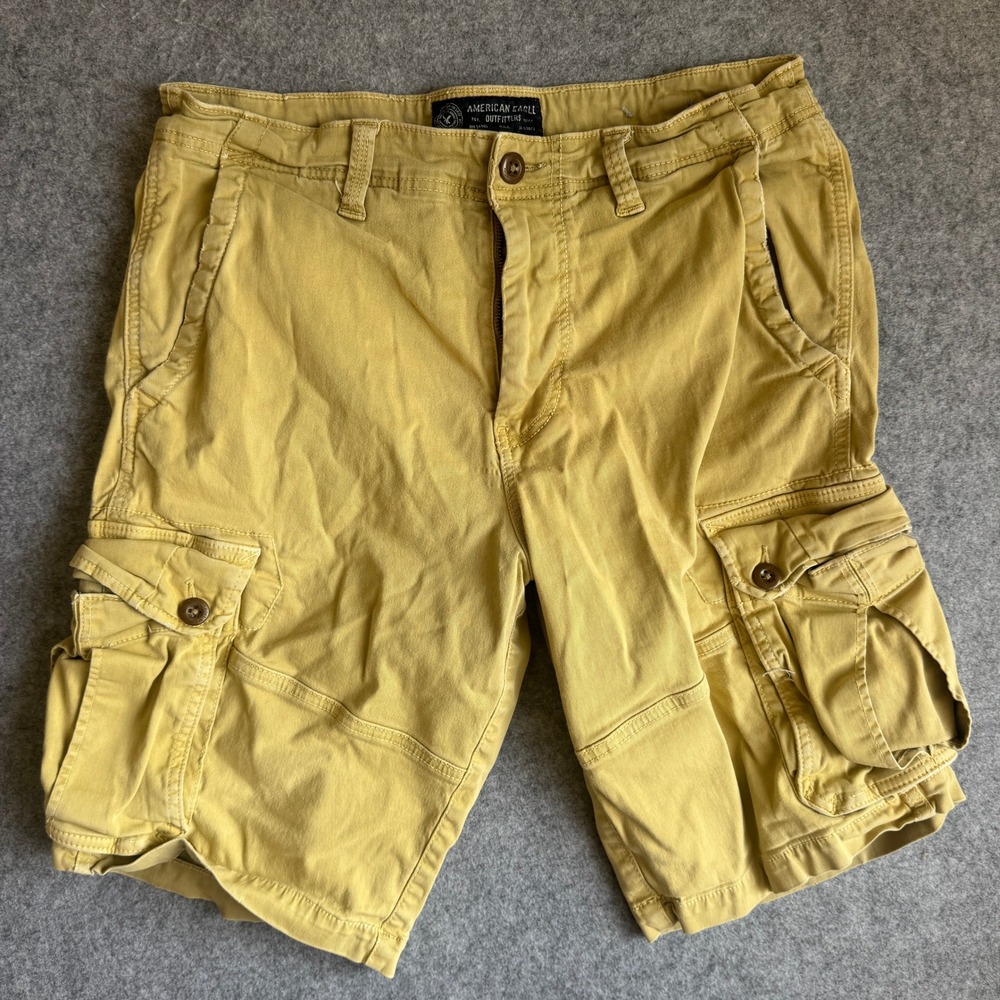American Eagle Mens Cargo Shorts Size 34 Yellow Extreme Flex Stretch Cotton